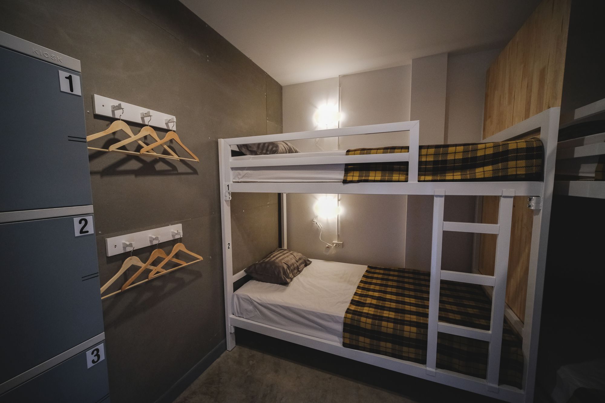 Fun Dee Hostel Ayutthaya מראה חיצוני תמונה